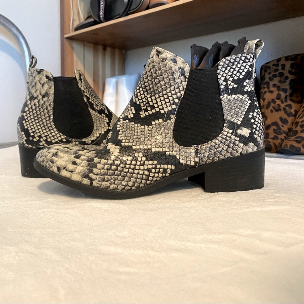 Faux Snake Skin Booties